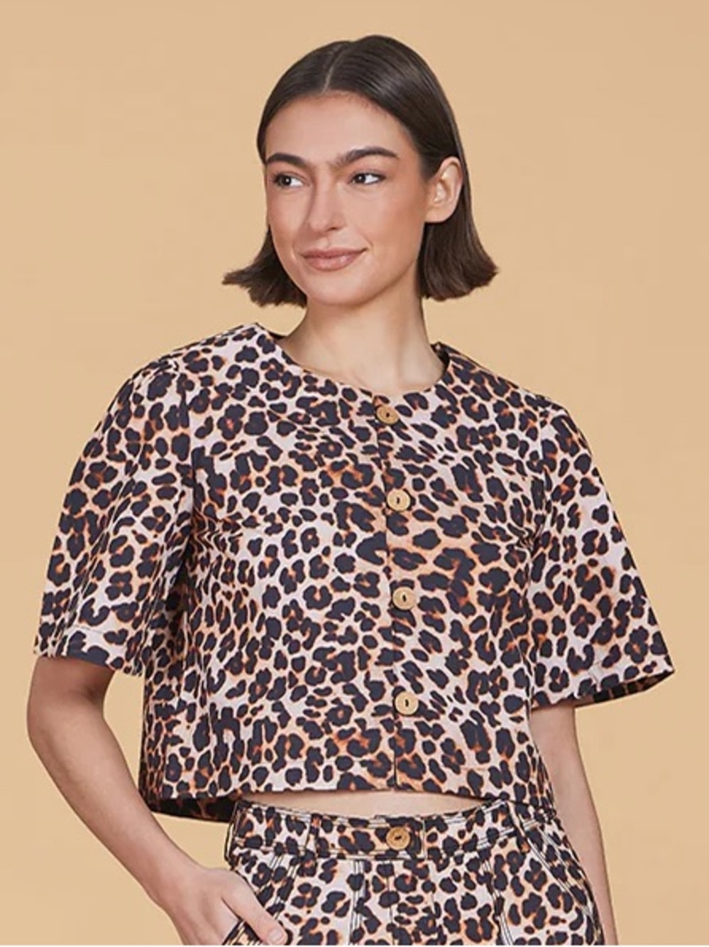 NEW Olivia by Livro Heidi Top in Leopard Size Medium Casual Luxury NWT. 17